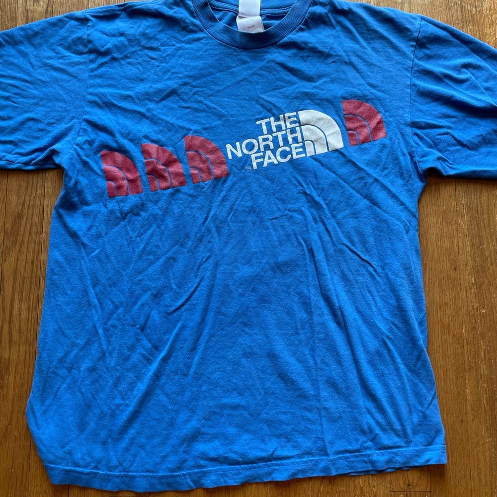 Vintage North Face Tee